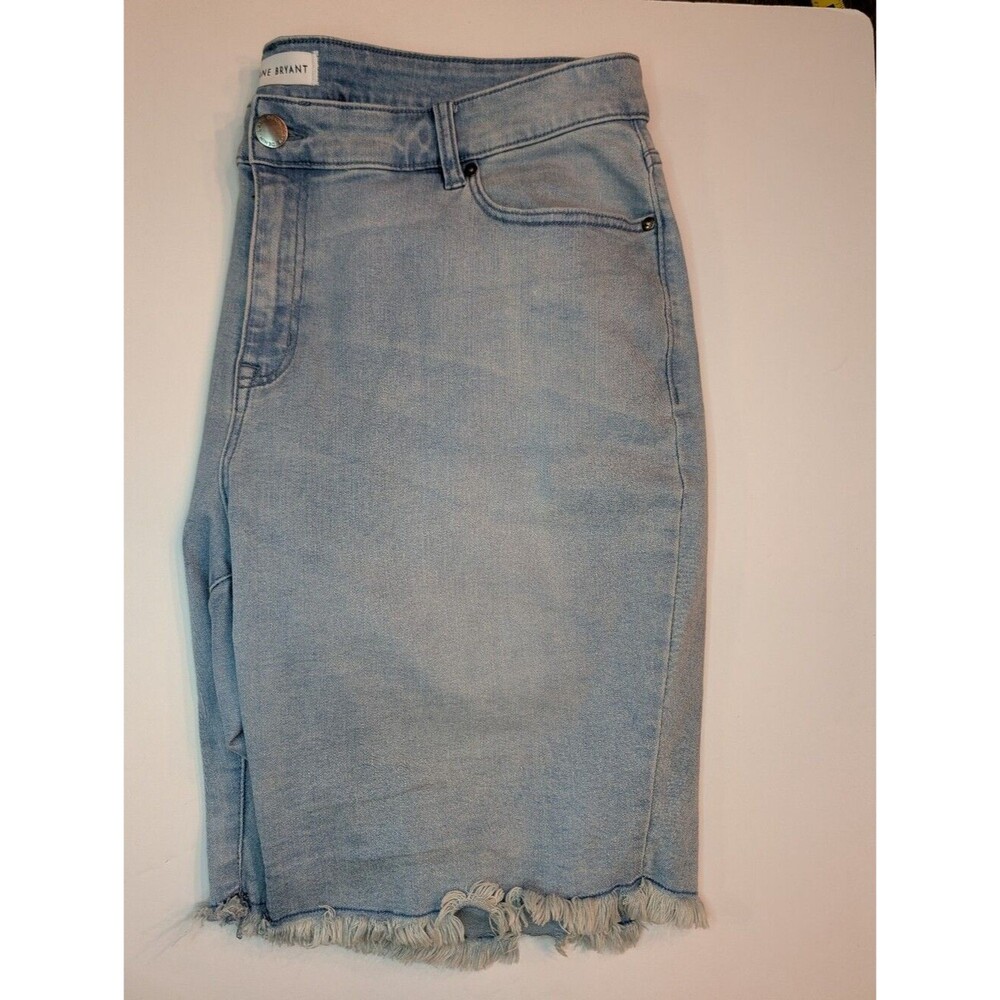 Lane Bryant Light Blue Frayed Hem Jean Shorts 22
